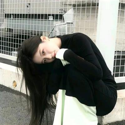 府上娶了个锦鲤新娘